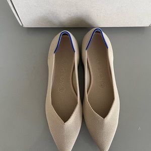 Rothy’s The Point - Size 8. color: Ecru.